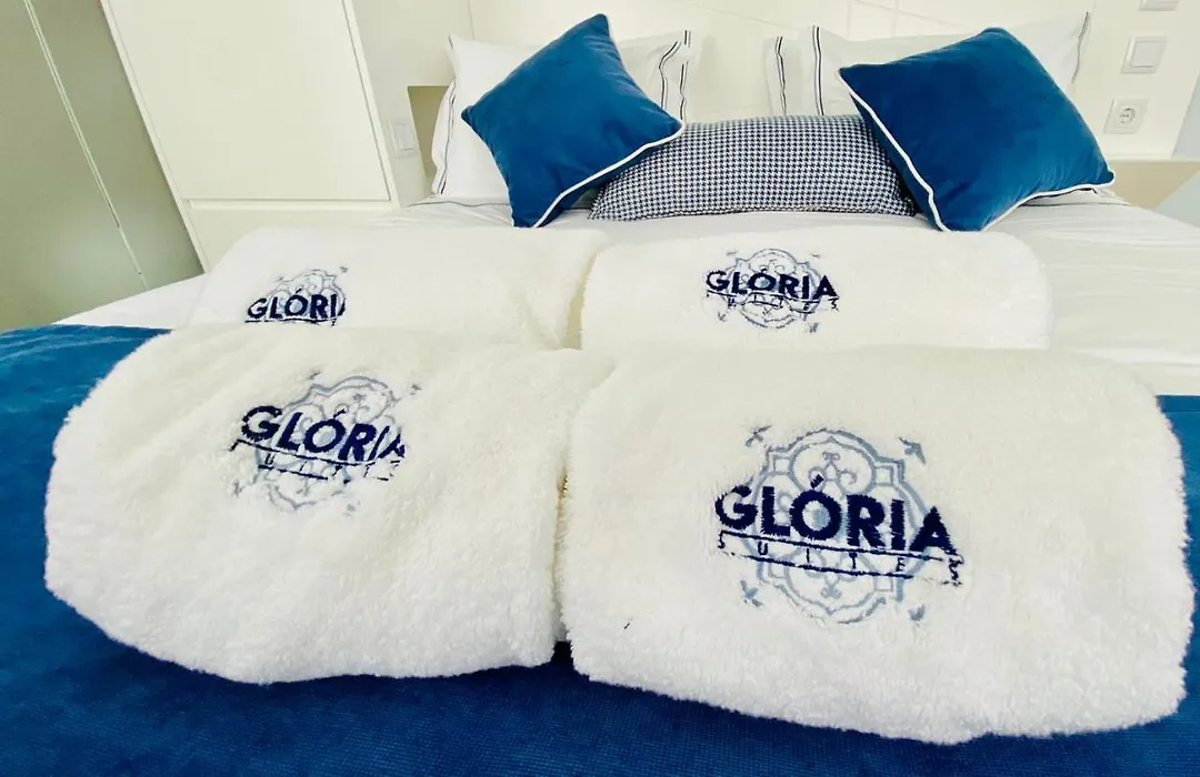 Gloria 10 Deluxe-1